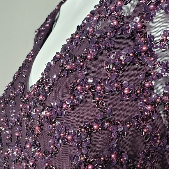 ADRIANNA PAPELL SHORT SLEEVE BEADED Shift dress 8 - Picture 6 of 6